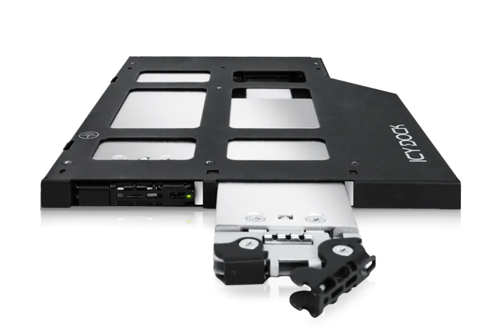 MB852M2PO-B-1280x853_15.webp