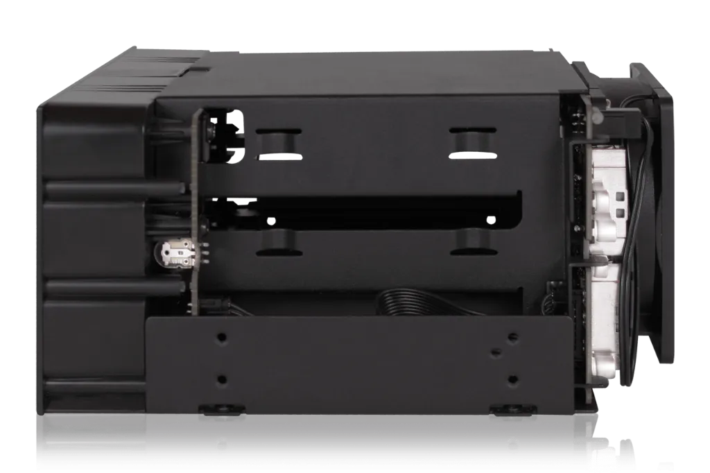 MB830SP-B_1280x853_06.webp