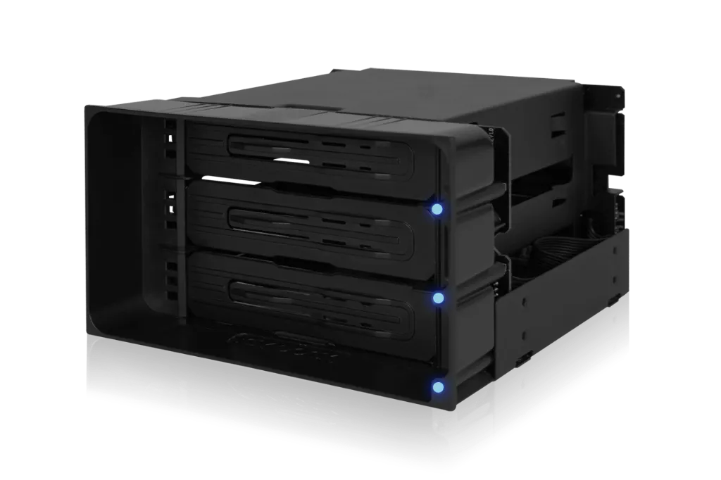 MB830SP-B_1280x853_02.webp