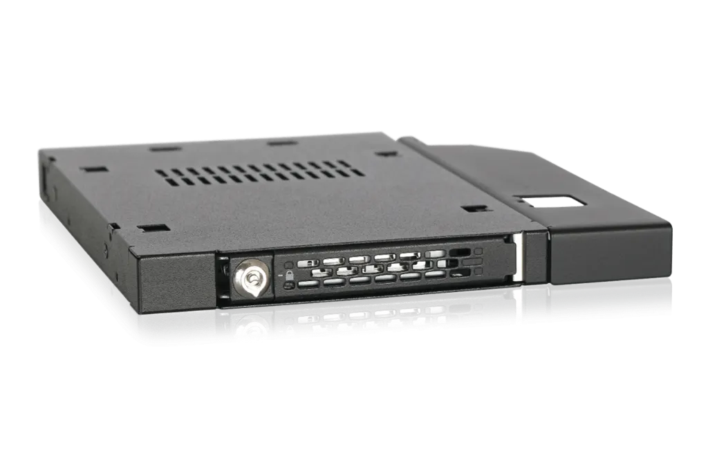 mb411sko-b_1280x853_01.webp