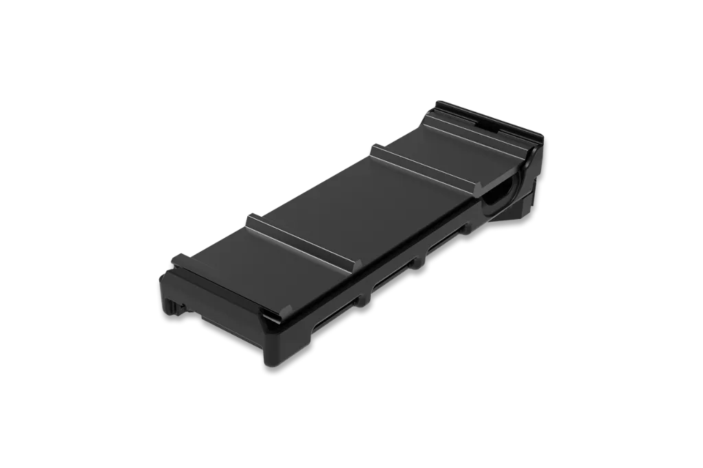 MB204TP-B_1280x853_01.webp