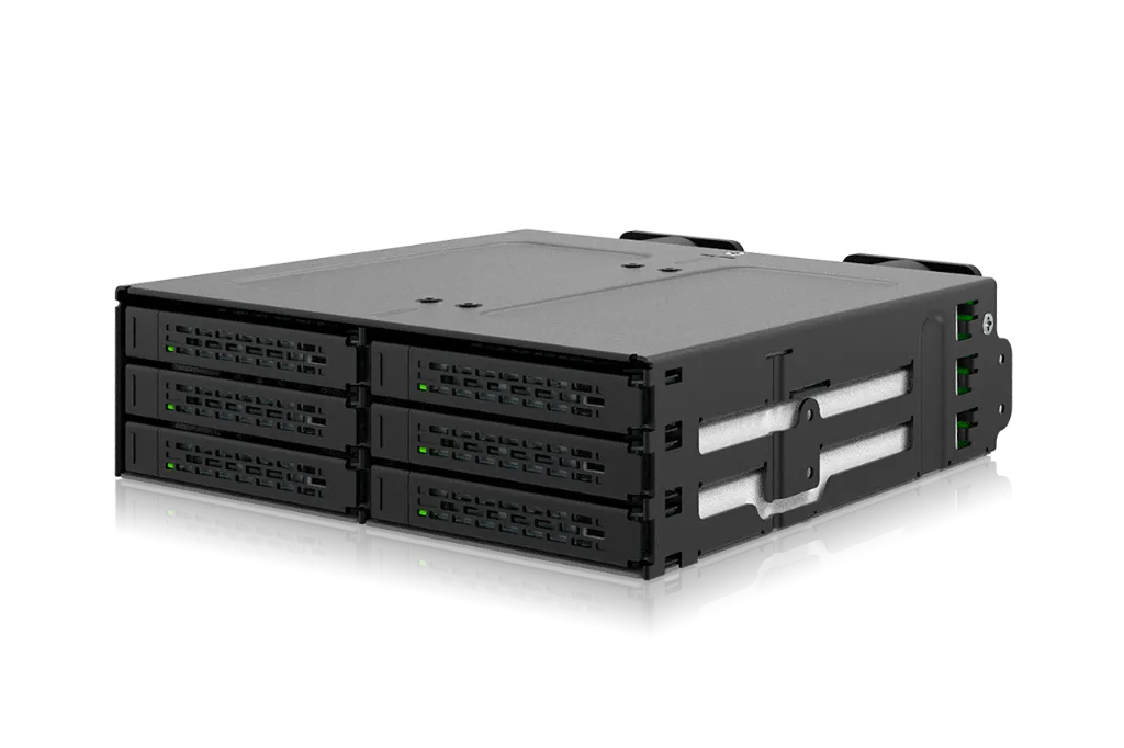 MB118VP_B_1280X853_07.webp