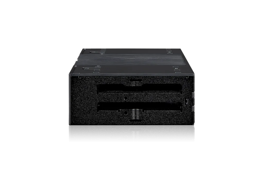 MB024SP-B_1280X853_04.webp