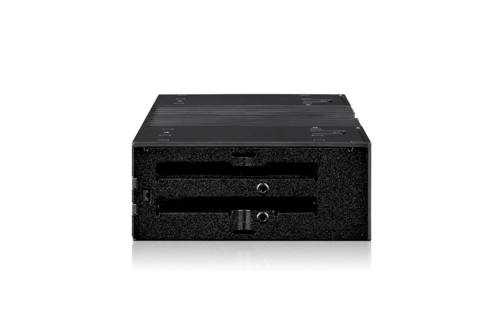 MB024SP-B_1280X853_03.webp
