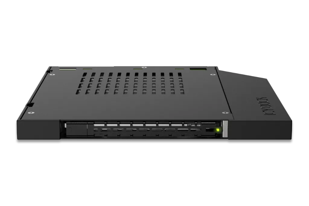 MB411V4PO-2B_1280x853_04.webp