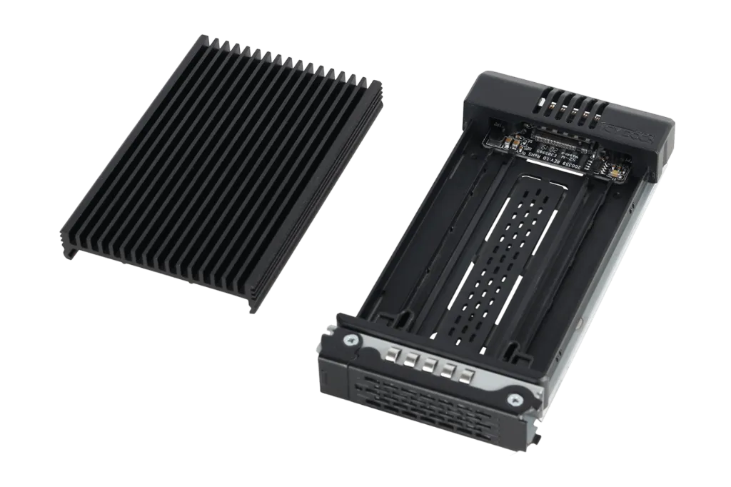 MB601M2K-1B_1280x853_08.webp