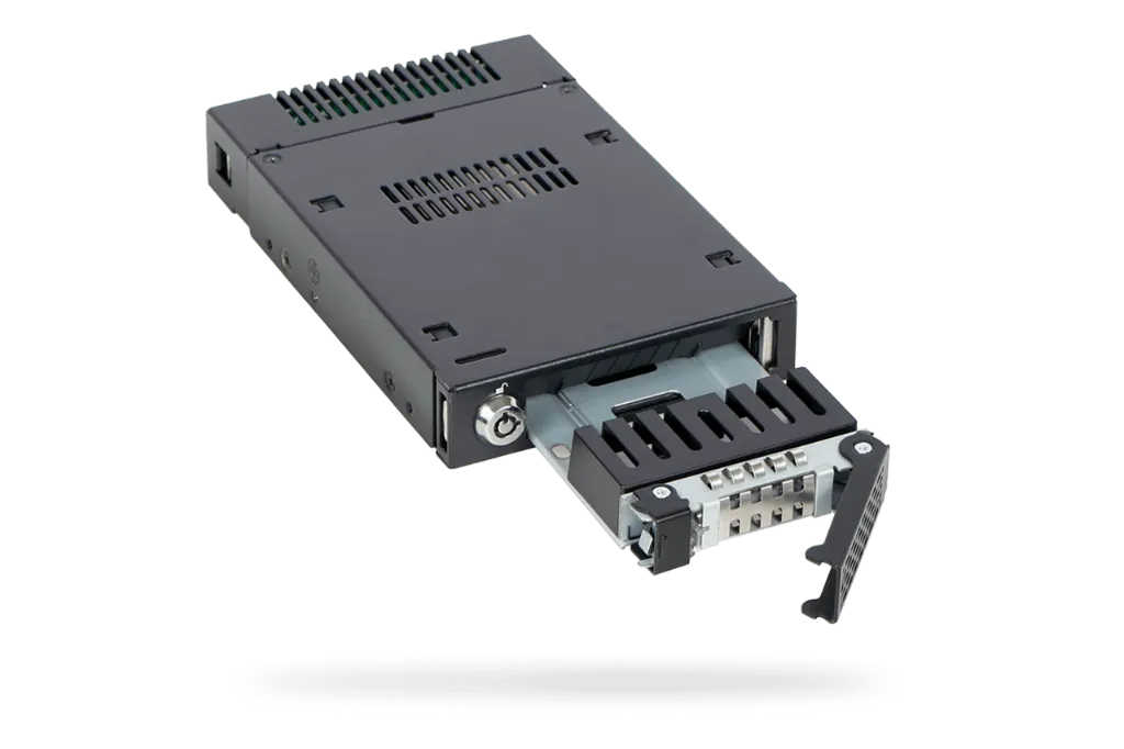 MB601TP-B-1280x853-07.webp