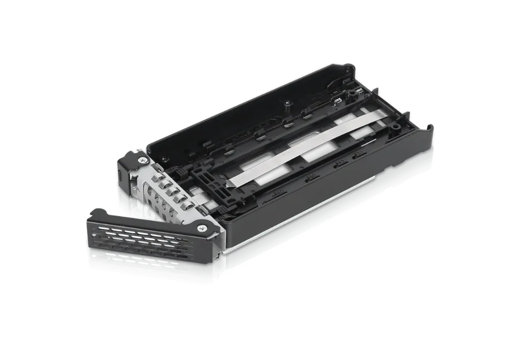 MB720MK-B-1280x853-07.webp
