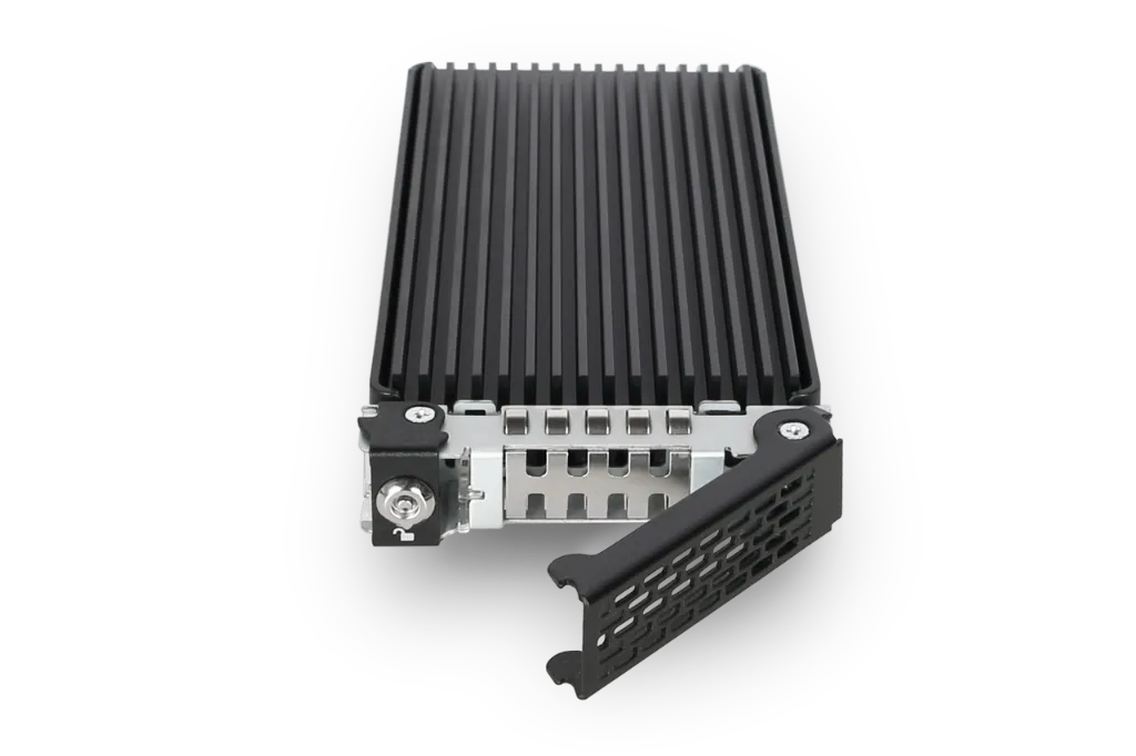 MB720TK-B-1280x853-06.webp