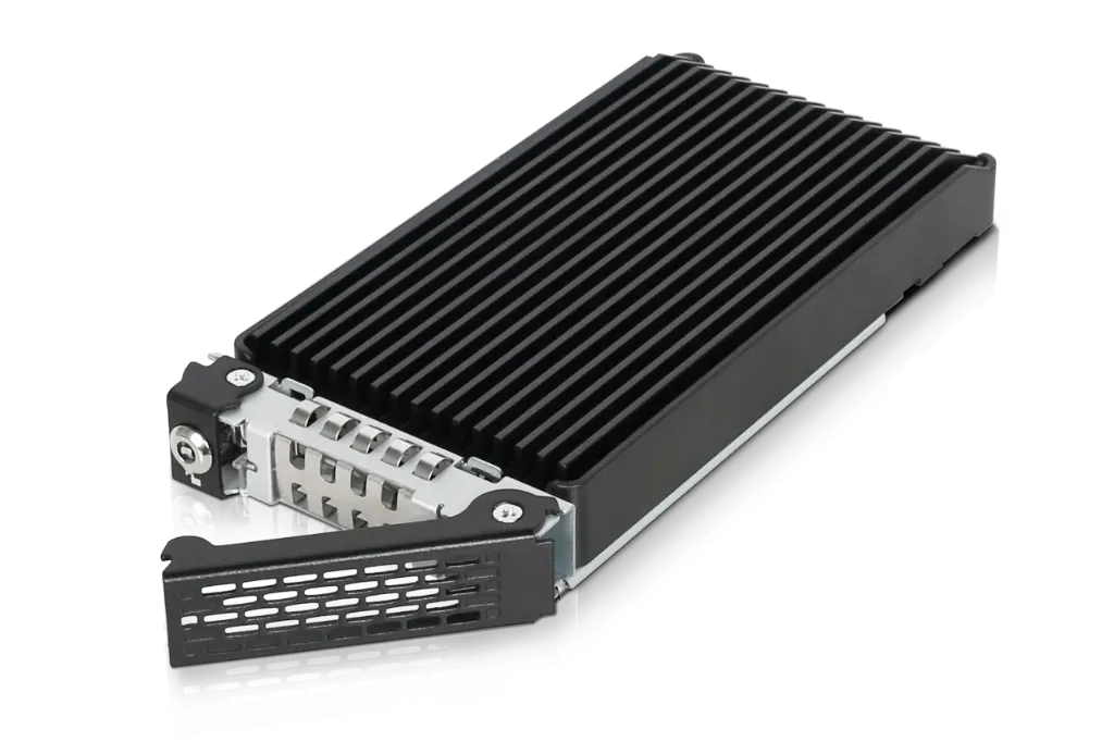 MB720TK-B-1280x853-01.webp